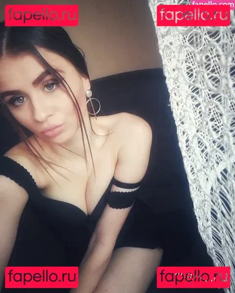 Bereczki Noemi Onlyfans Photo Gallery 