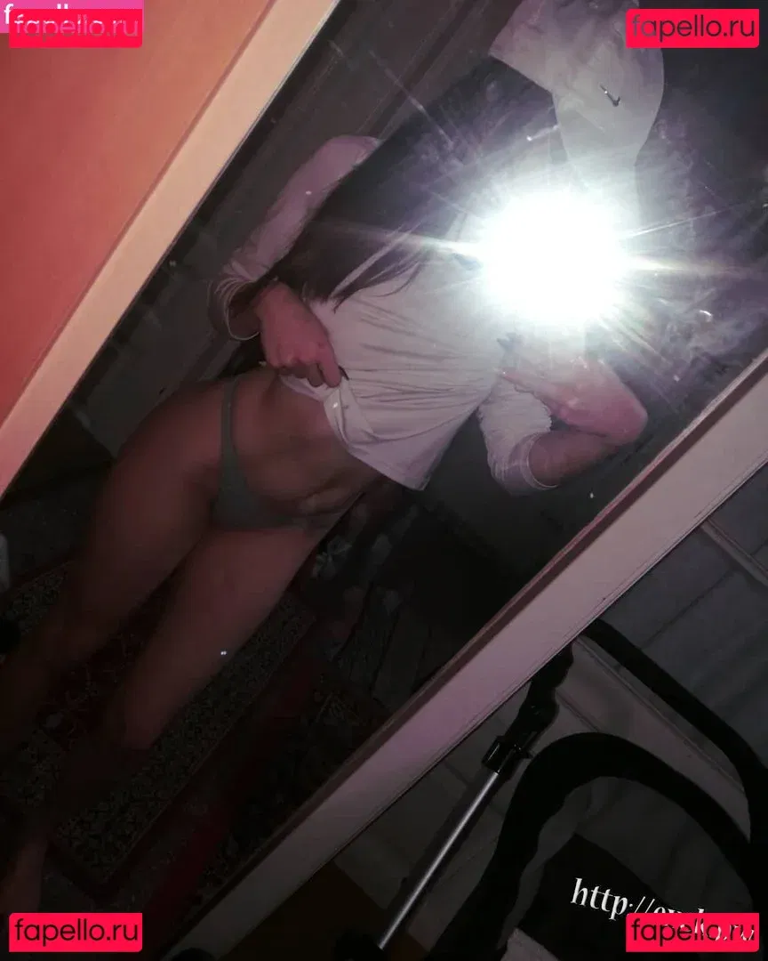 Bereczki Noemi Onlyfans Photo Gallery 