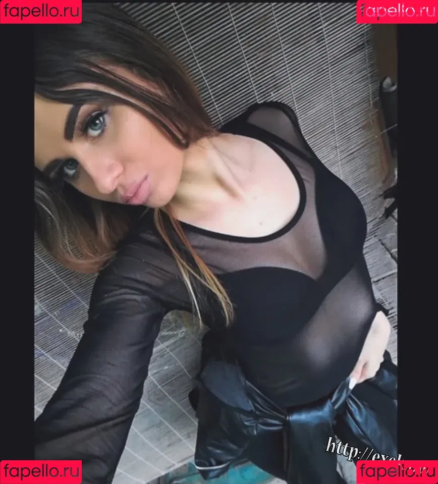 Bereczki Noemi Onlyfans Photo Gallery 