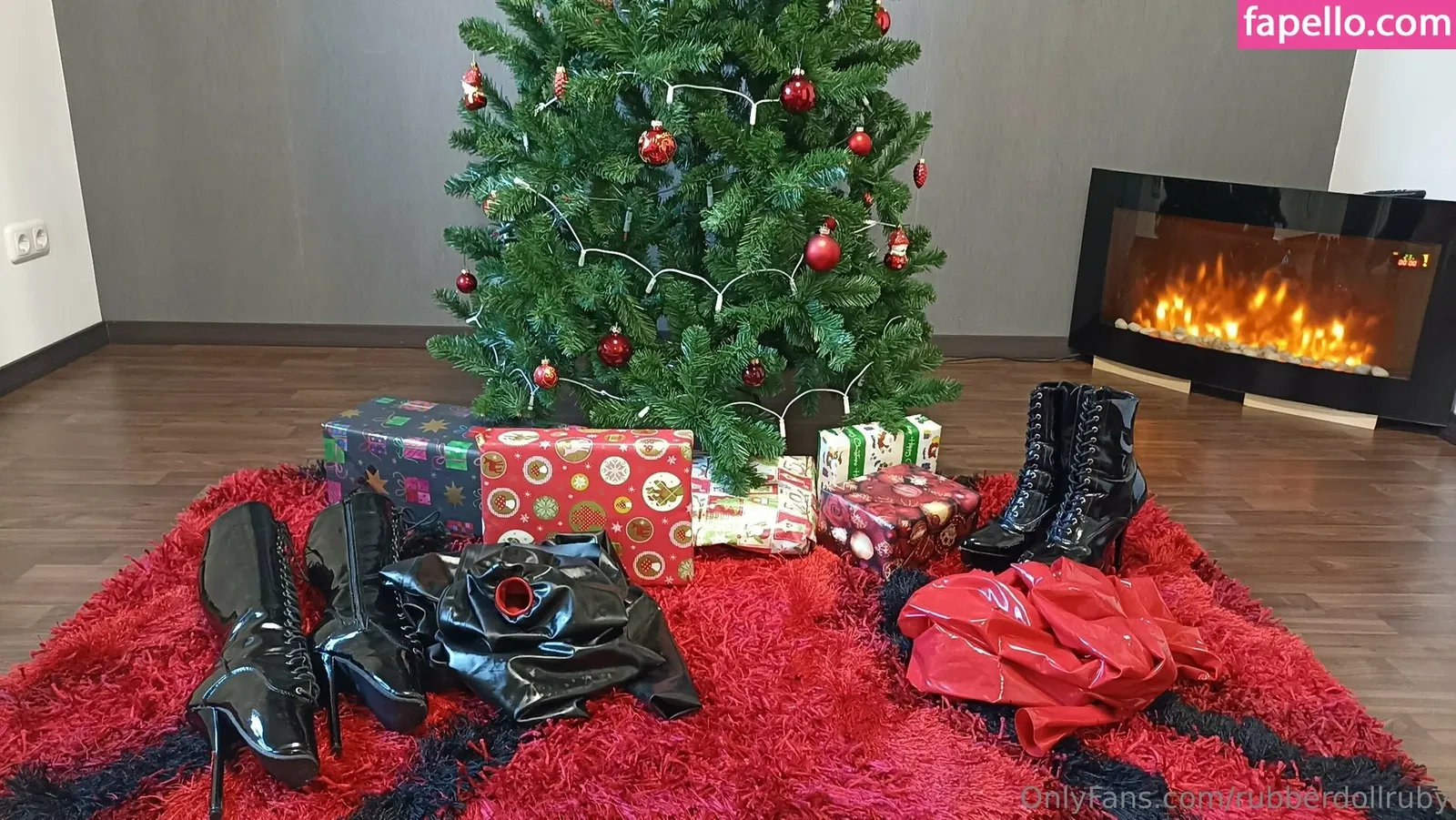 rubberdollruby Onlyfans Photo Gallery 