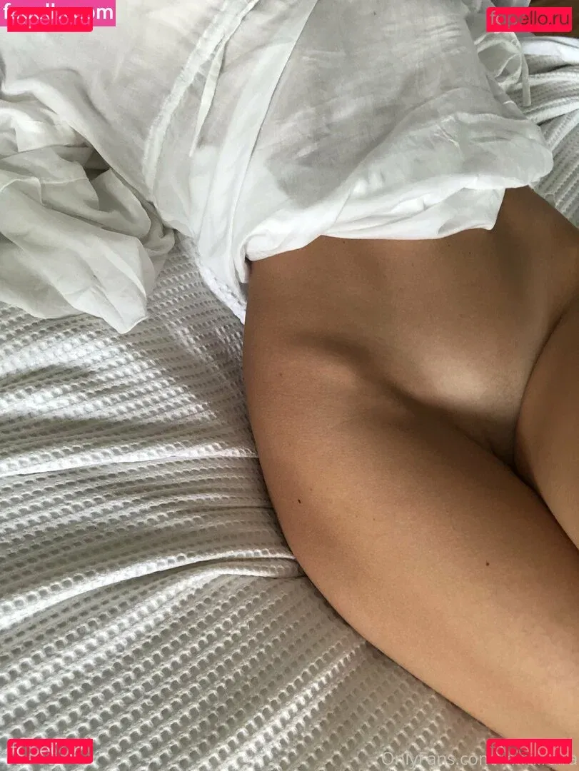 miramaymodel Onlyfans Photo Gallery 