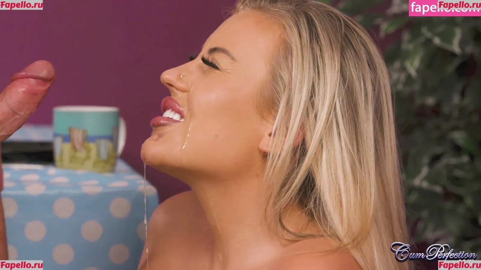 Emily Blake Onlyfans Photo Gallery 
