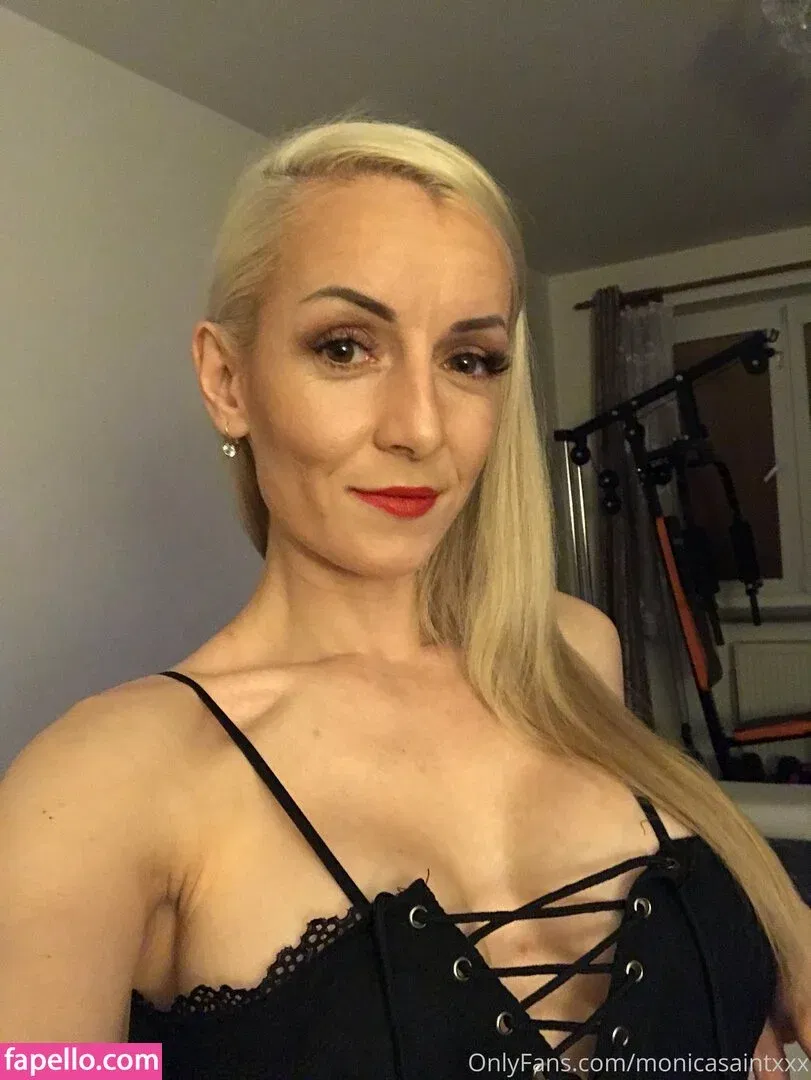 monicasaintxxx Onlyfans Photo Gallery 
