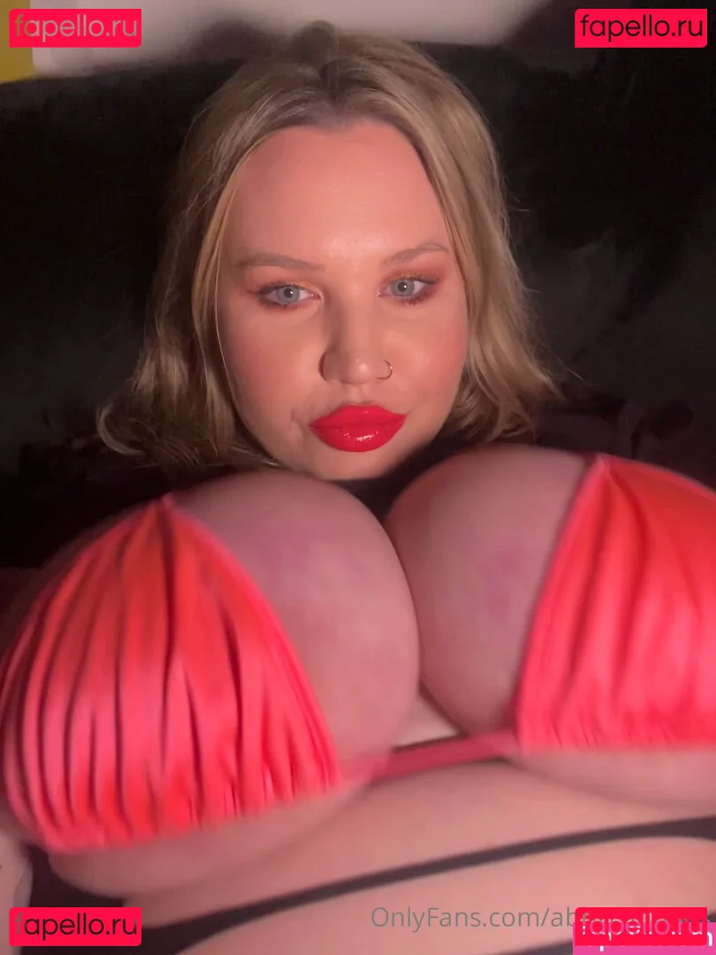 abbycannons Onlyfans Photo Gallery 