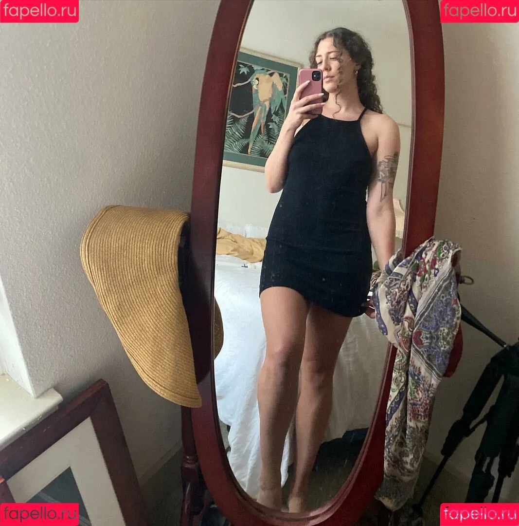 Nicole Quinn Onlyfans Photo Gallery 