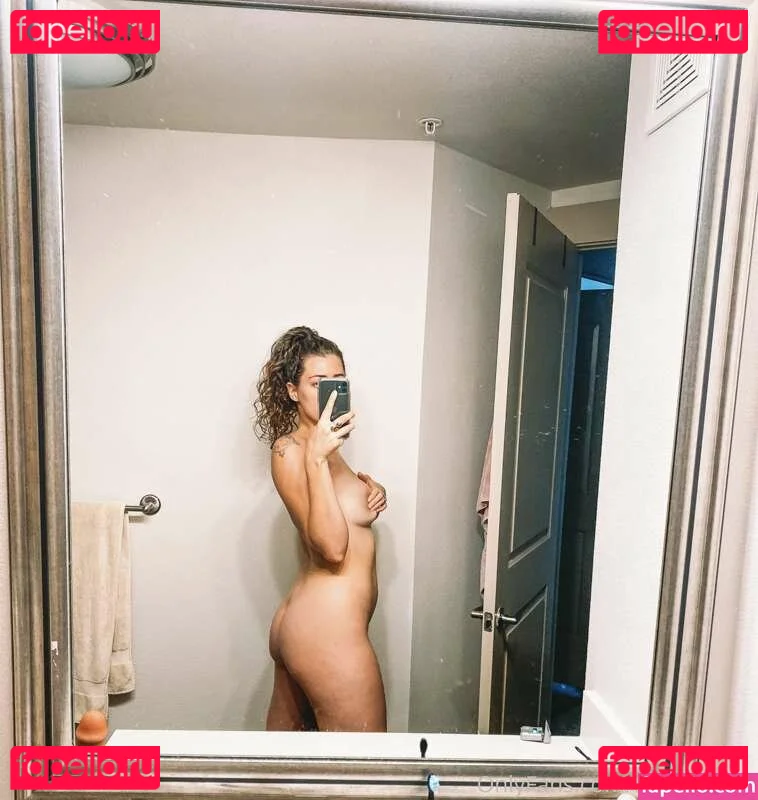 Nicole Quinn Onlyfans Photo Gallery 