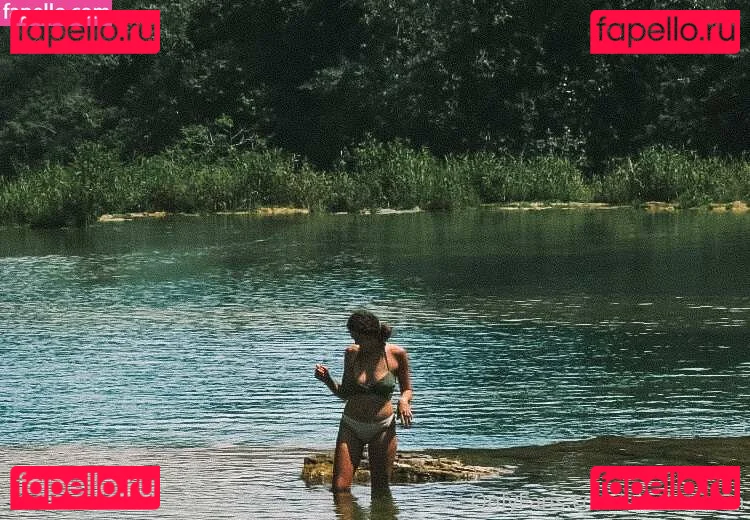 Nicole Quinn Onlyfans Photo Gallery 