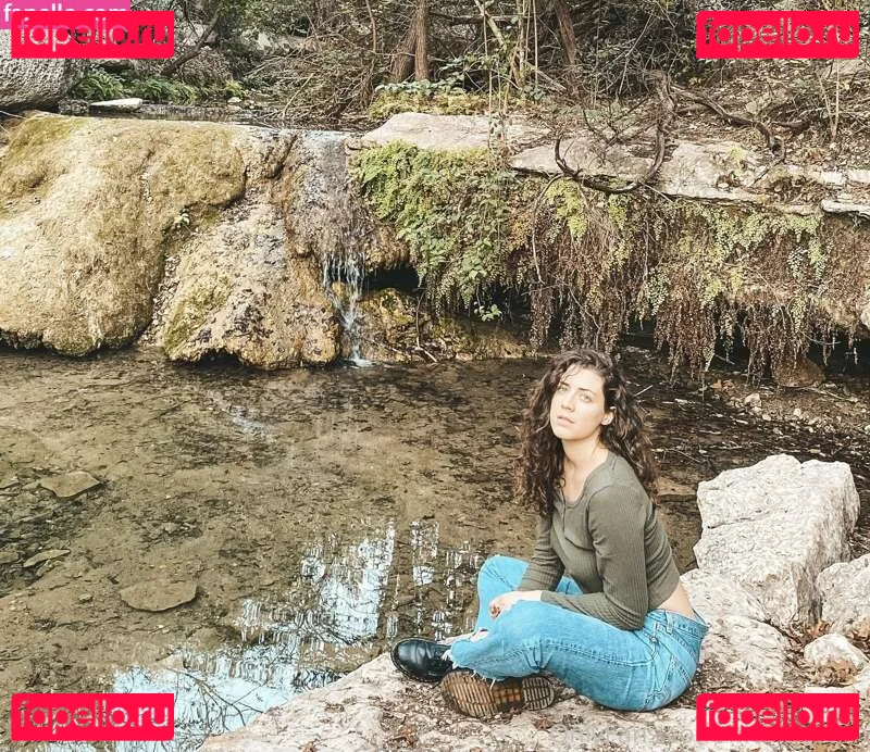 Nicole Quinn Onlyfans Photo Gallery 