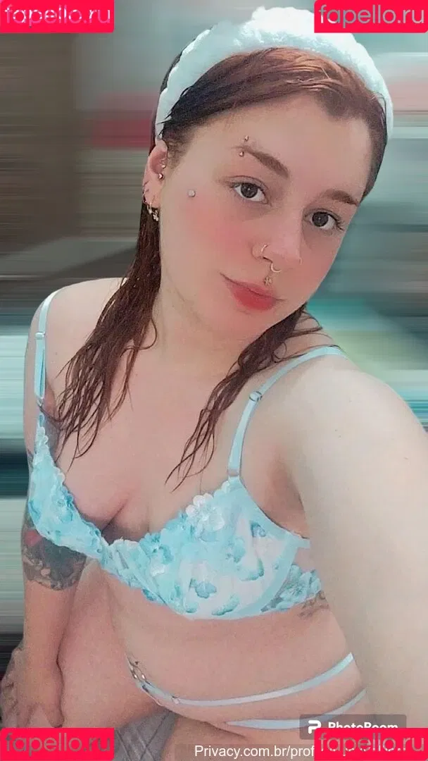 Lucy Valliere Onlyfans Photo Gallery 