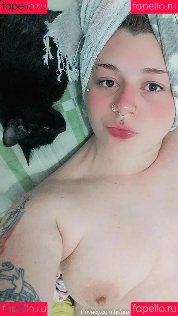 Lucy Valliere Onlyfans Photo Gallery 