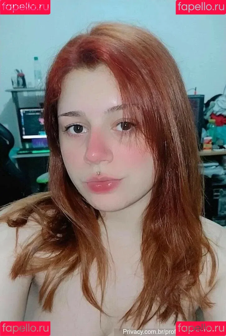 Lucy Valliere Onlyfans Photo Gallery 