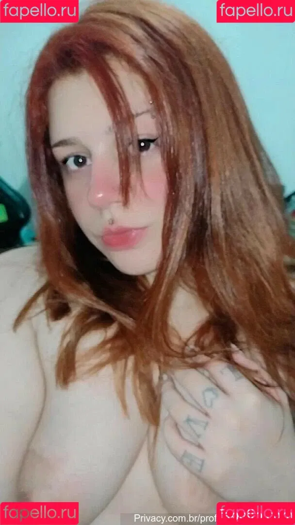 Lucy Valliere Onlyfans Photo Gallery 