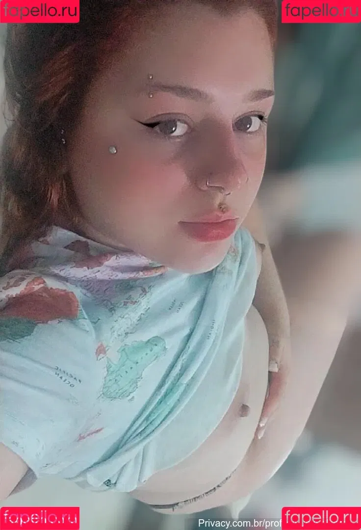 Lucy Valliere Onlyfans Photo Gallery 