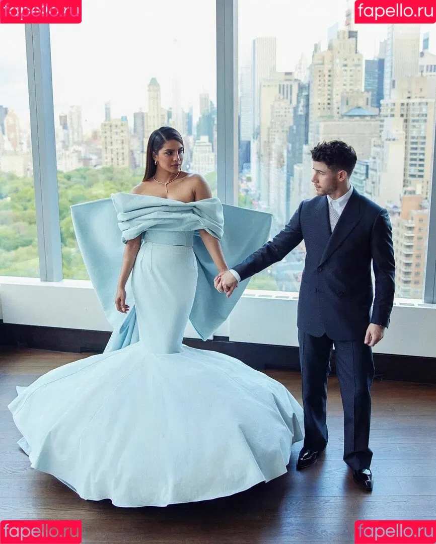 Priyanka Chopra Onlyfans Photo Gallery 
