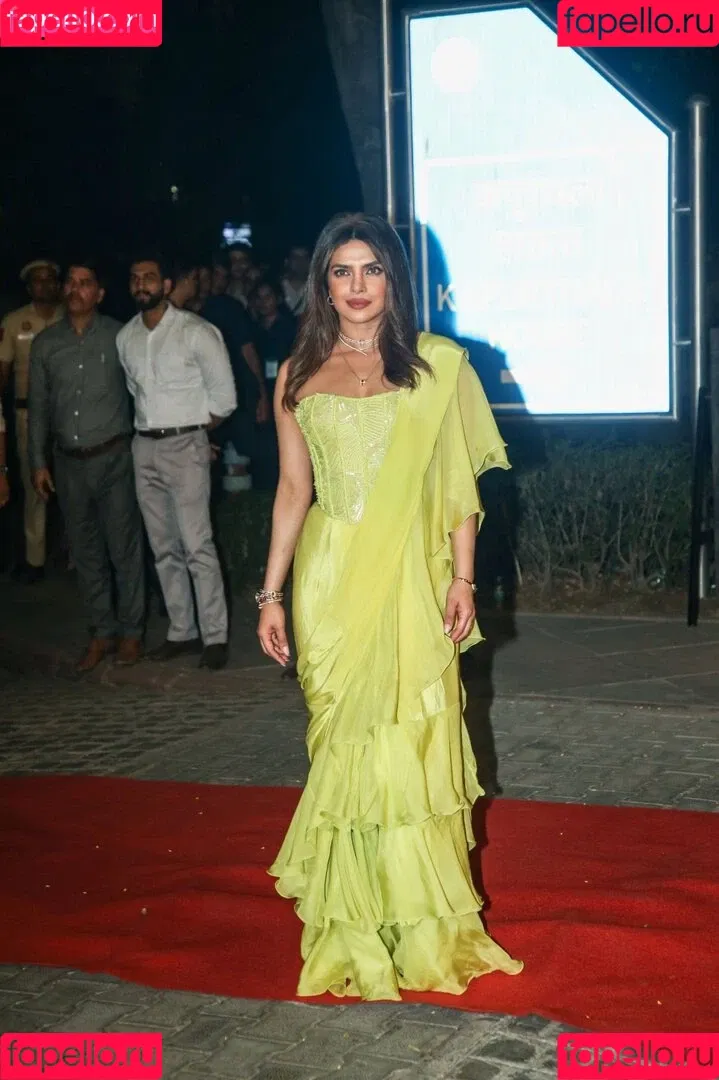 Priyanka Chopra Onlyfans Photo Gallery 