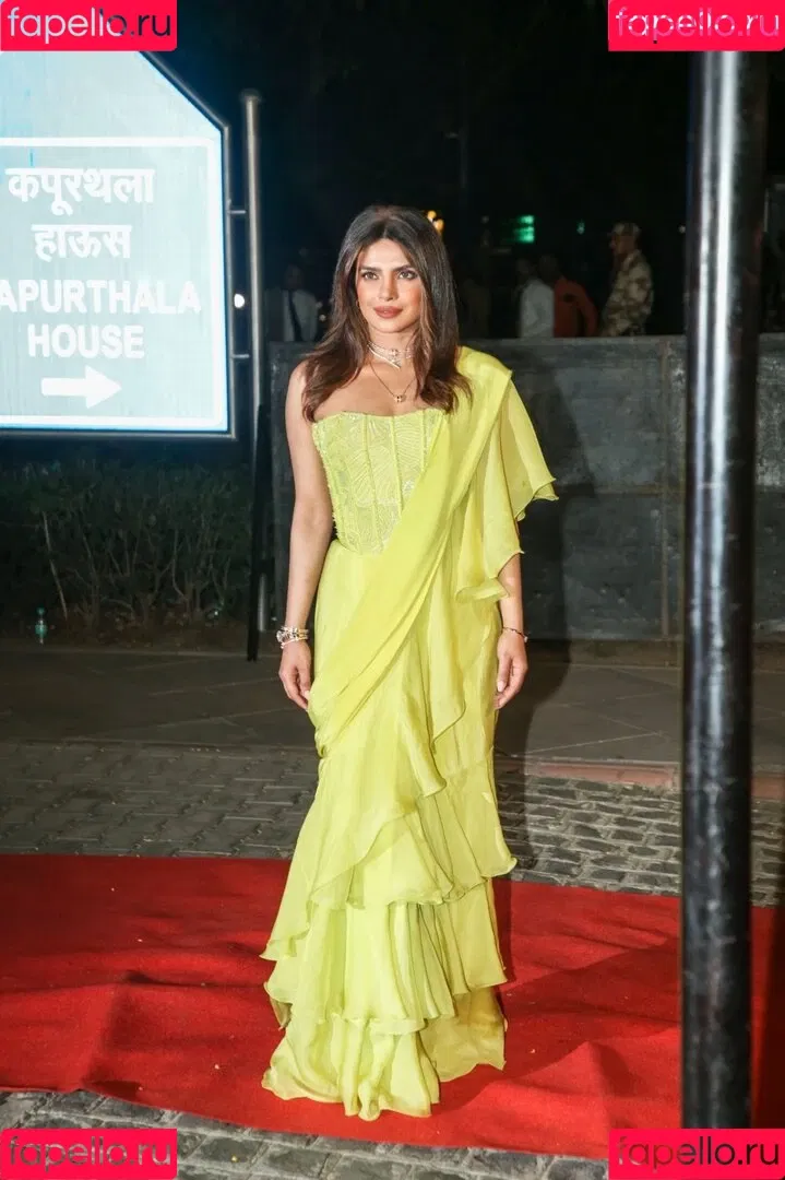 Priyanka Chopra Onlyfans Photo Gallery 