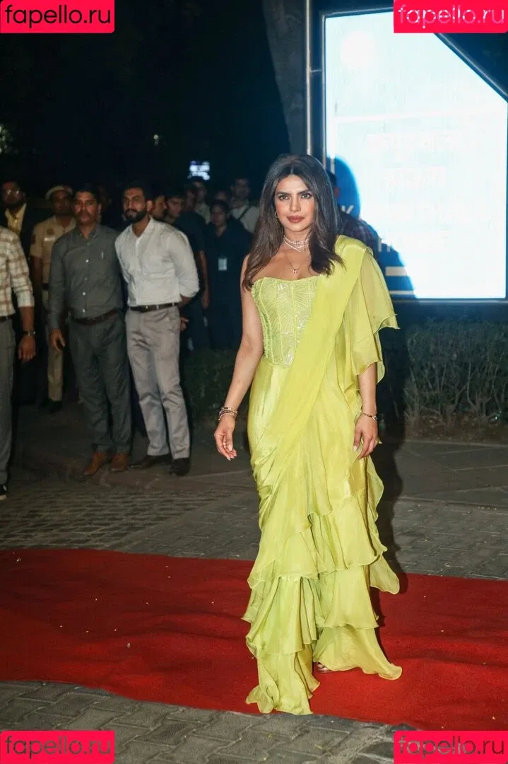 Priyanka Chopra Onlyfans Photo Gallery 
