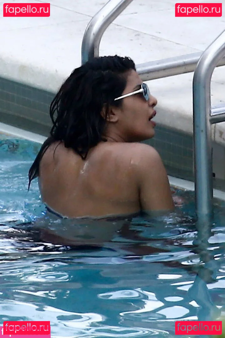 Priyanka Chopra Onlyfans Photo Gallery 