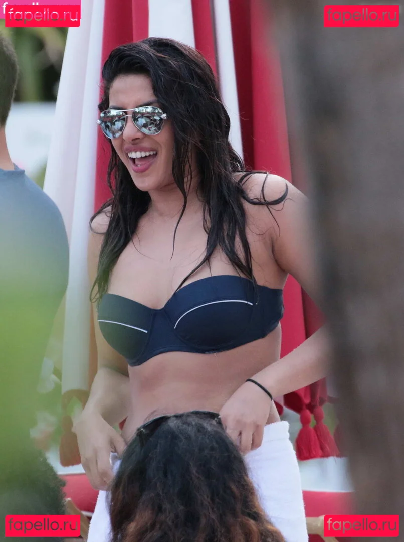 Priyanka Chopra Onlyfans Photo Gallery 
