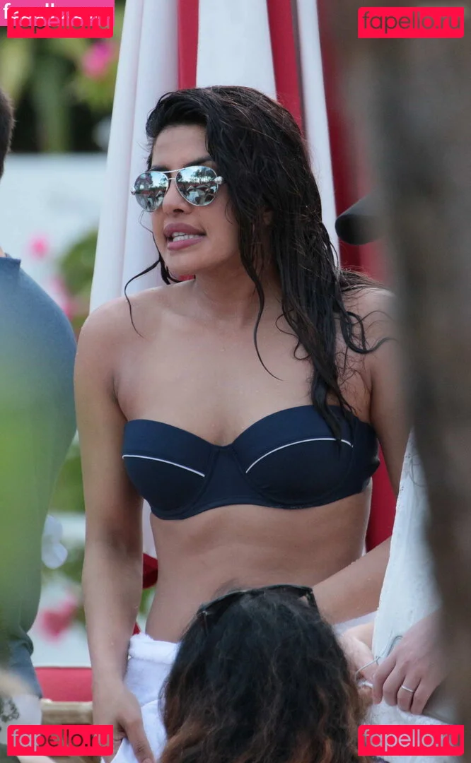 Priyanka Chopra Onlyfans Photo Gallery 