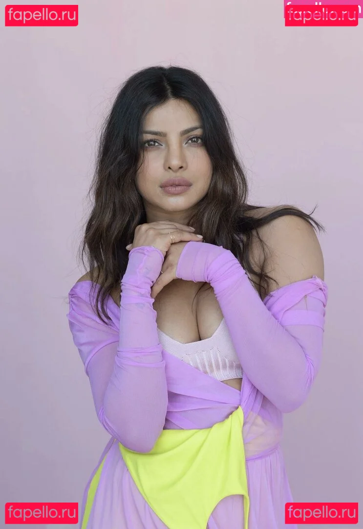 Priyanka Chopra Onlyfans Photo Gallery 