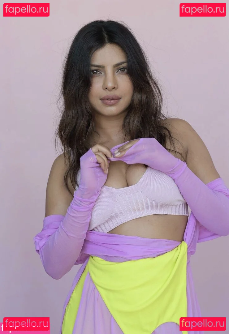 Priyanka Chopra Onlyfans Photo Gallery 