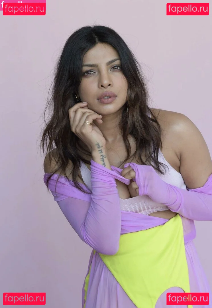 Priyanka Chopra Onlyfans Photo Gallery 