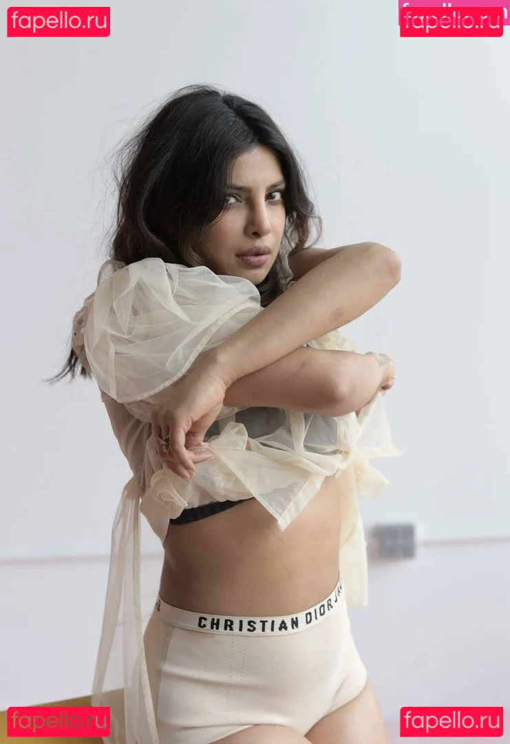 Priyanka Chopra Onlyfans Photo Gallery 