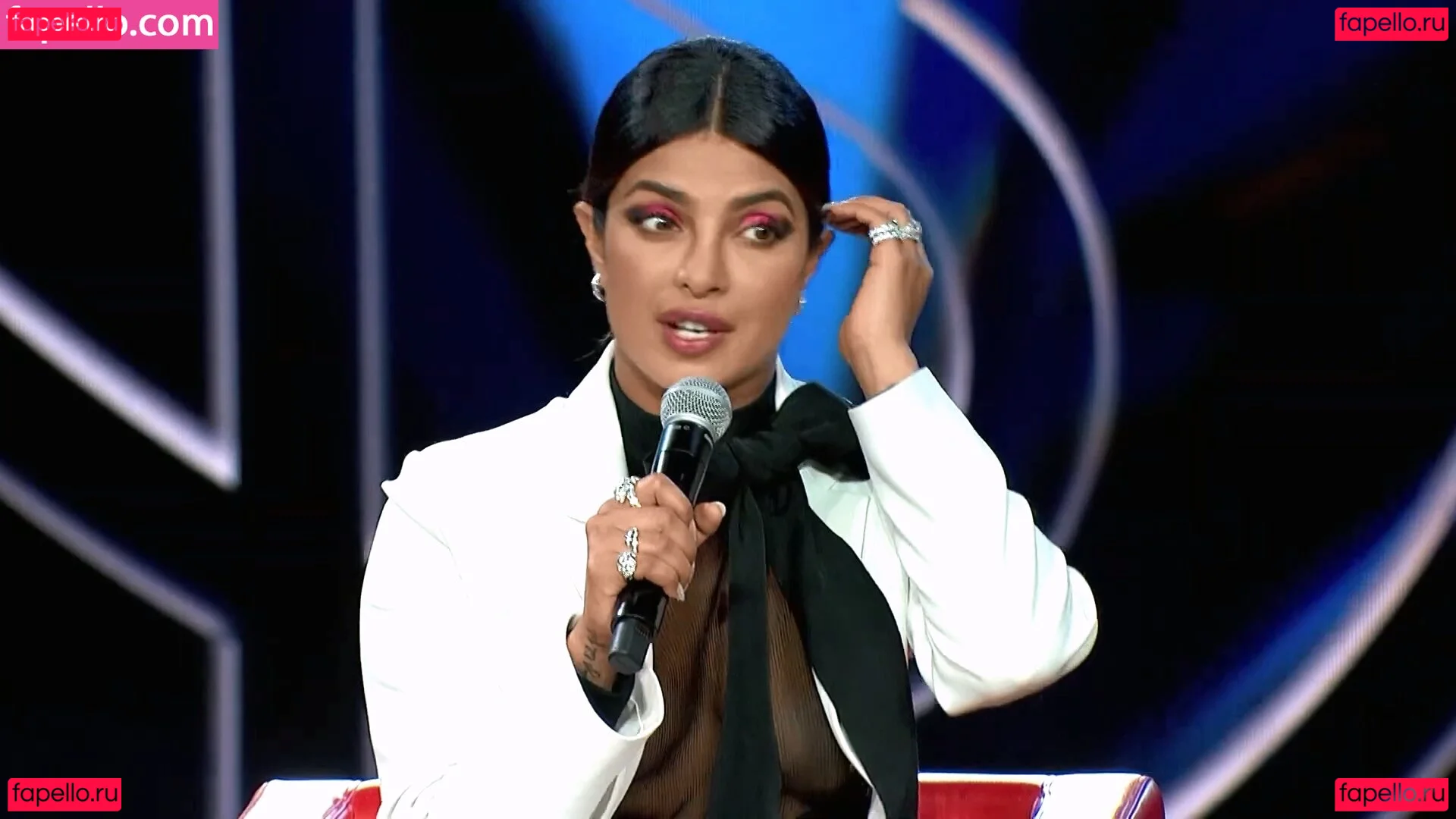 Priyanka Chopra Onlyfans Photo Gallery 