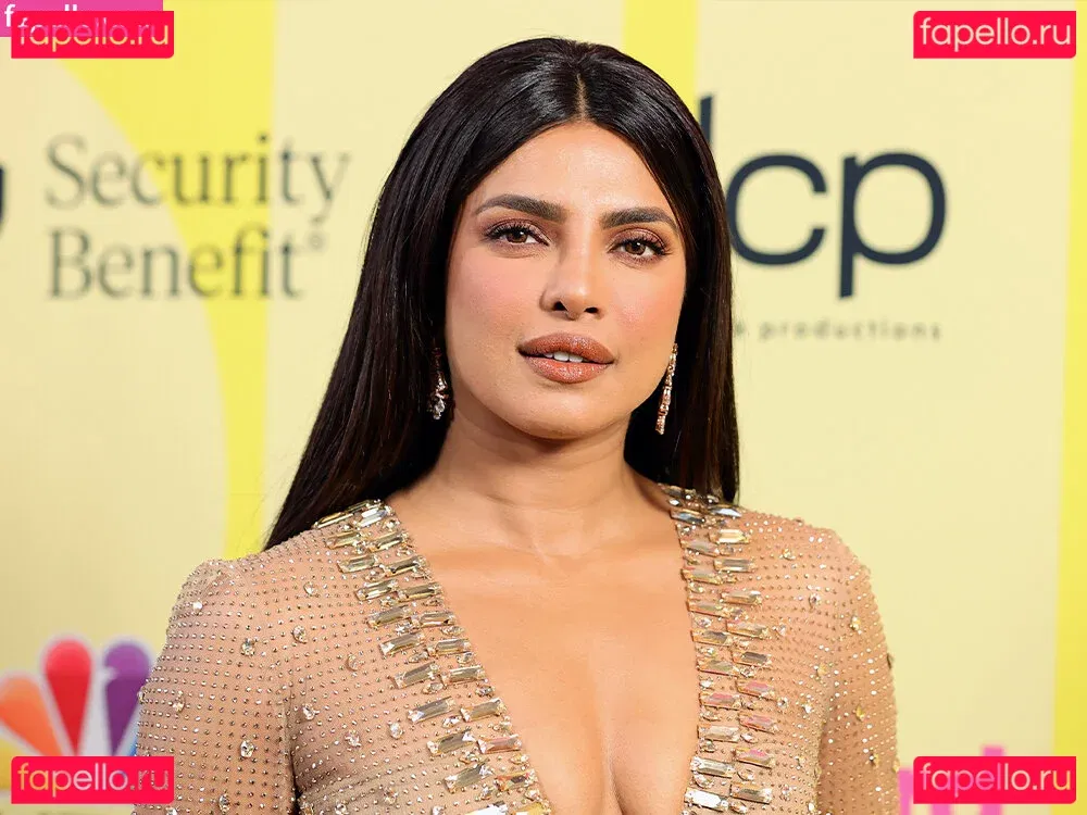 Priyanka Chopra Onlyfans Photo Gallery 