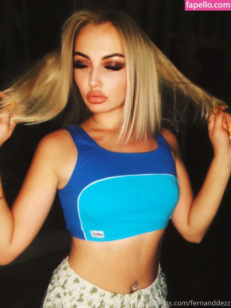 bellacherry69 Onlyfans Photo Gallery 