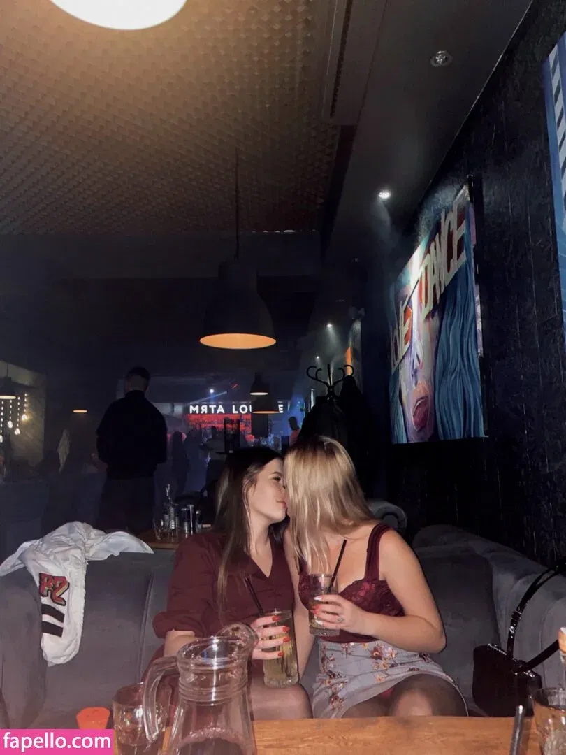 bellacherry69 Onlyfans Photo Gallery 