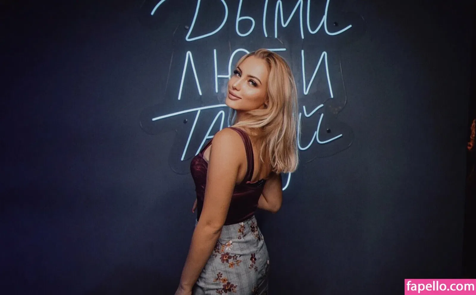 bellacherry69 Onlyfans Photo Gallery 