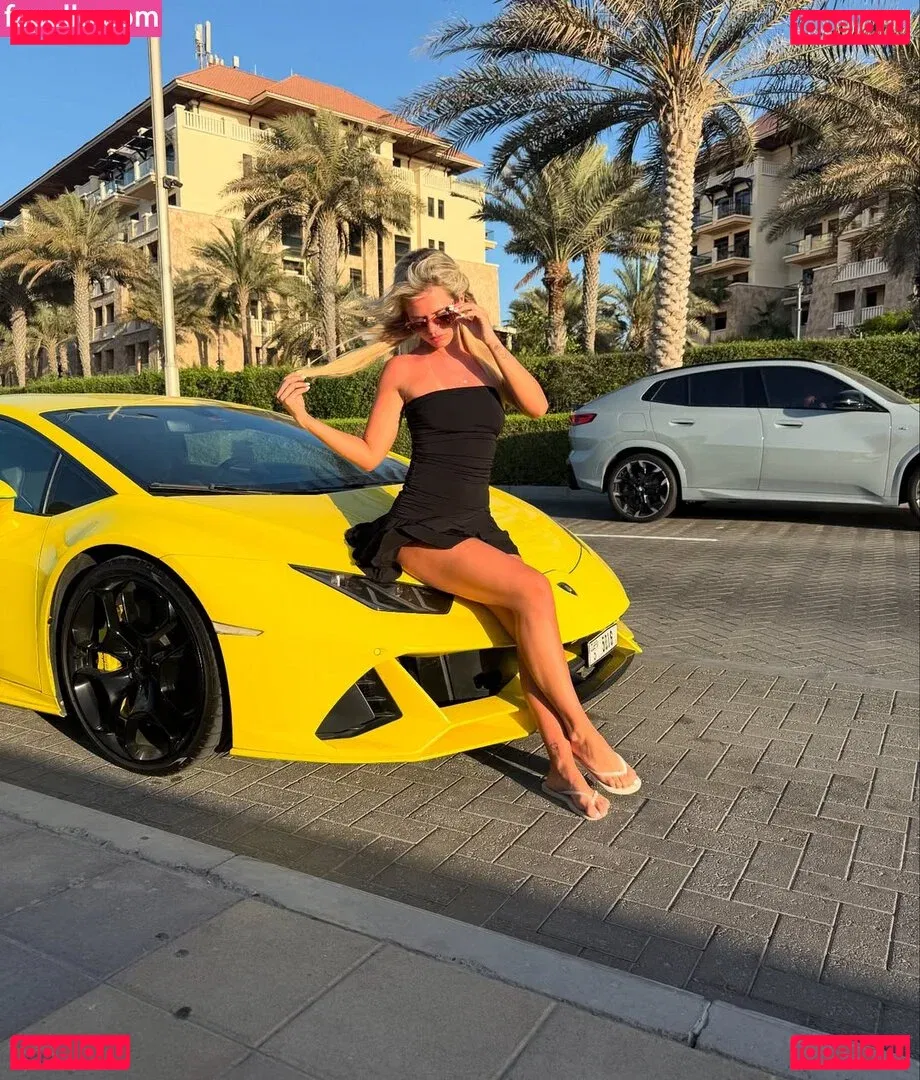 Grace Elisabeth Onlyfans Photo Gallery 