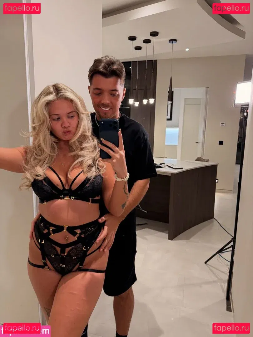 Grace Elisabeth Onlyfans Photo Gallery 