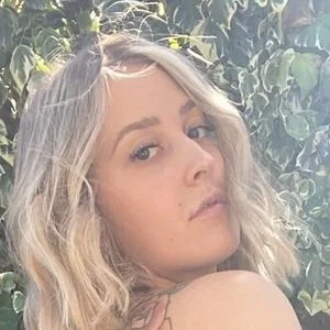 Amea May Onlyfans Photo Gallery 