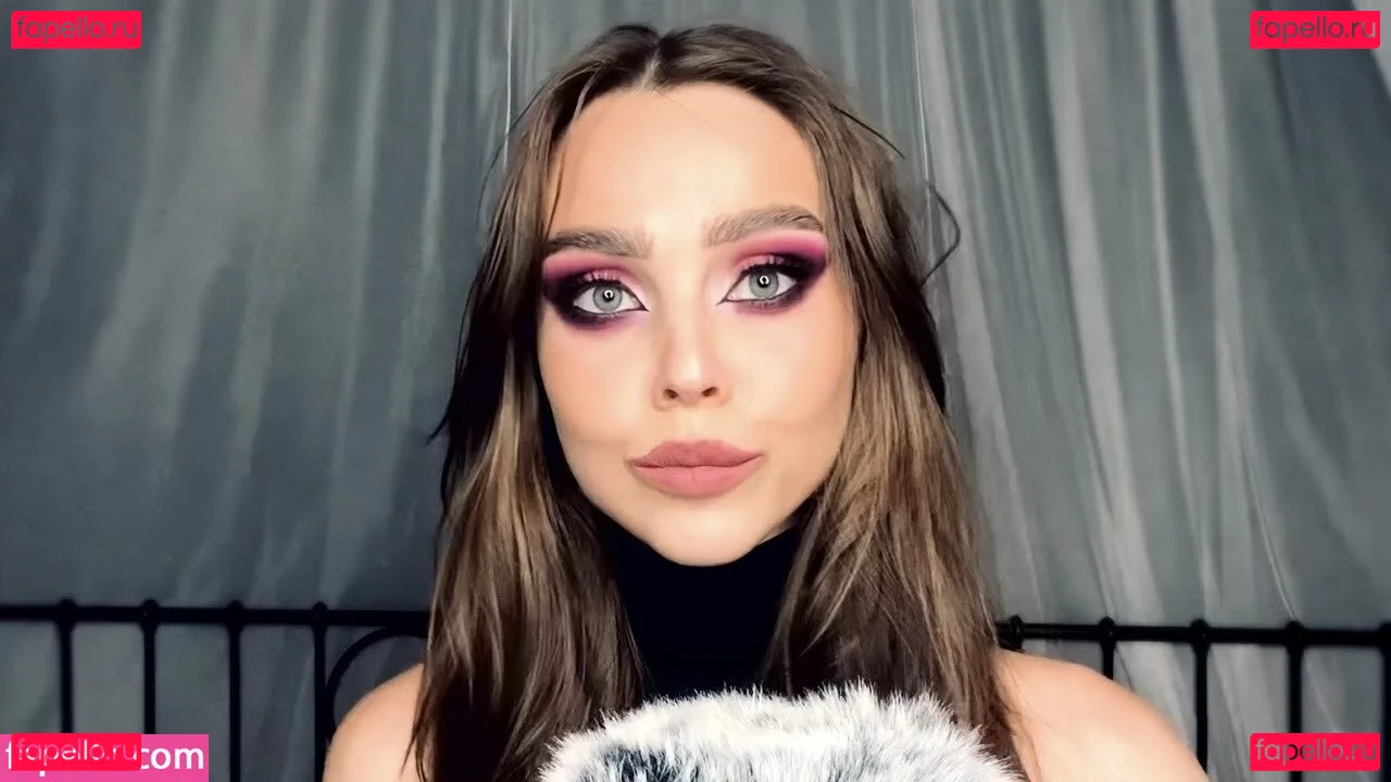 Kamochi ASMR Onlyfans Photo Gallery 