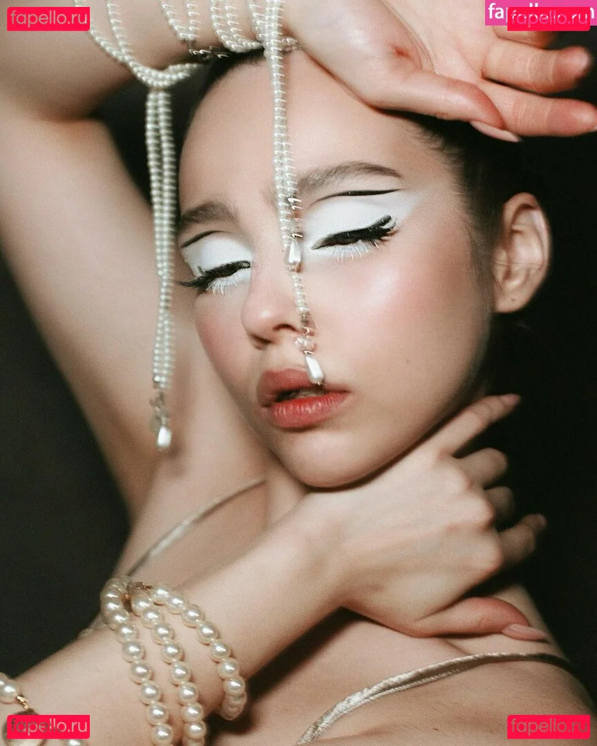 Kamochi ASMR Onlyfans Photo Gallery 