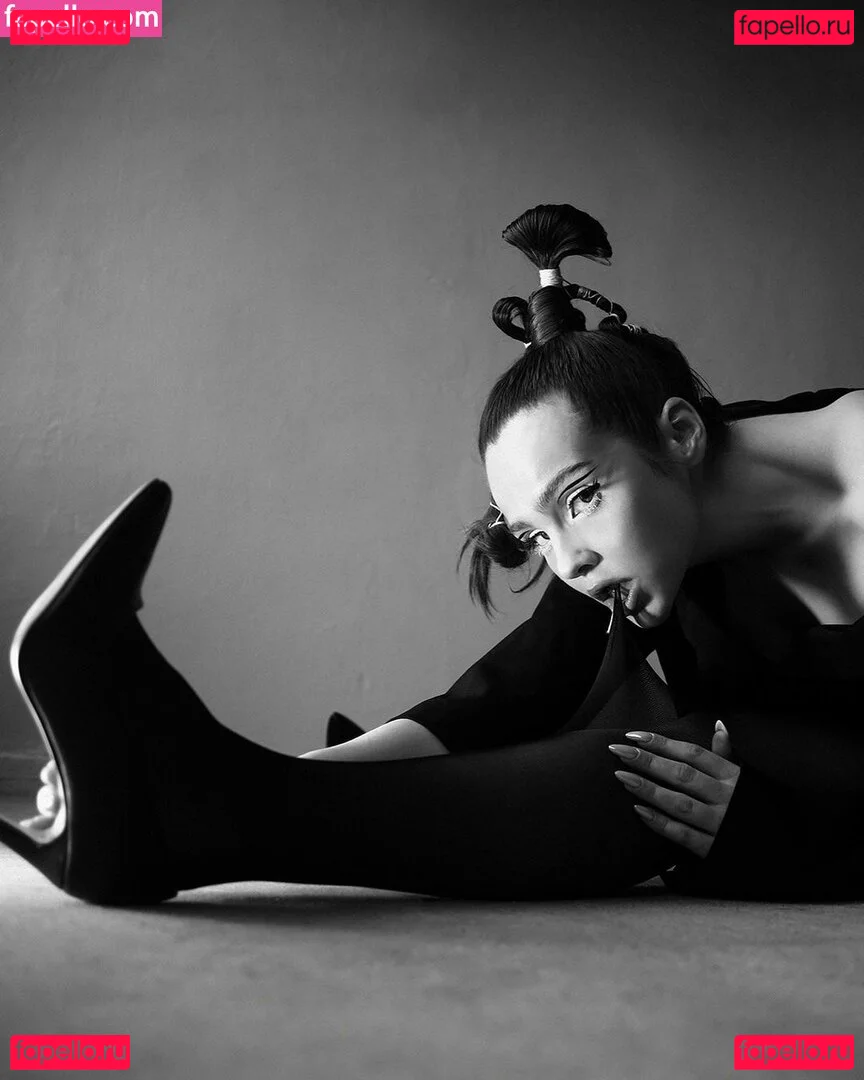 Kamochi ASMR Onlyfans Photo Gallery 