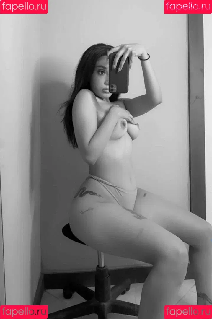 laconejaaa Onlyfans Photo Gallery 
