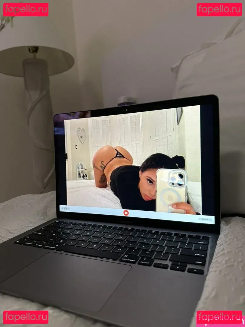 laconejaaa Onlyfans Photo Gallery 