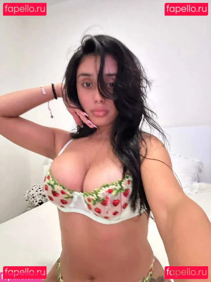 laconejaaa Onlyfans Photo Gallery 