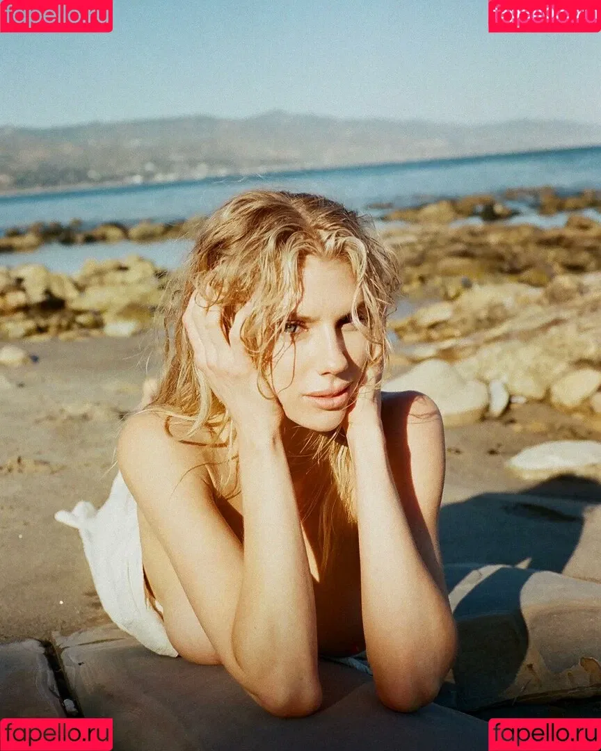 Charlotte McKinney Onlyfans Photo Gallery 