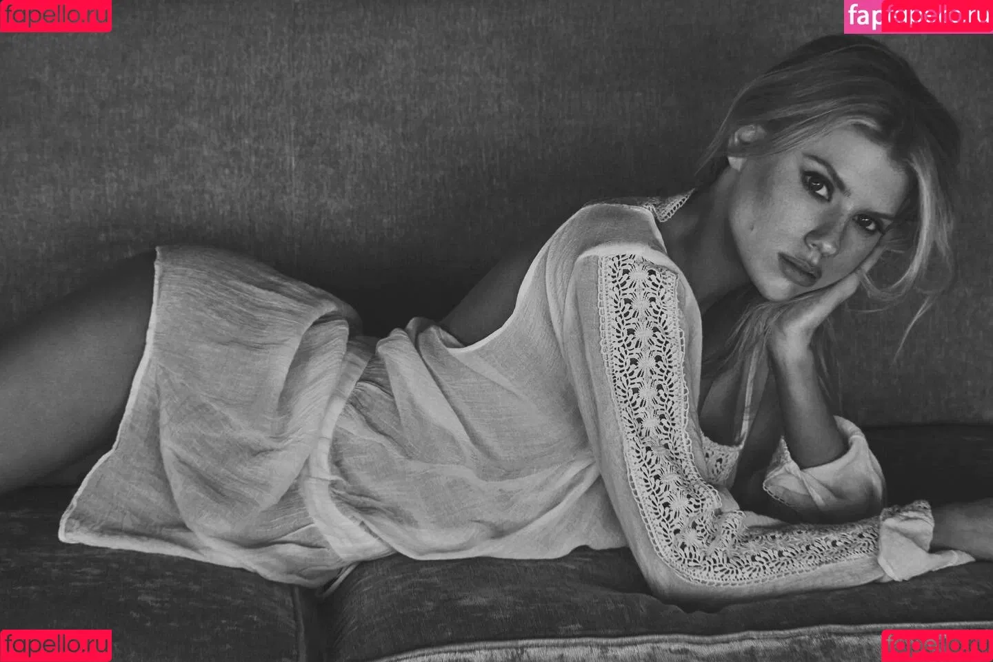 Charlotte McKinney Onlyfans Photo Gallery 