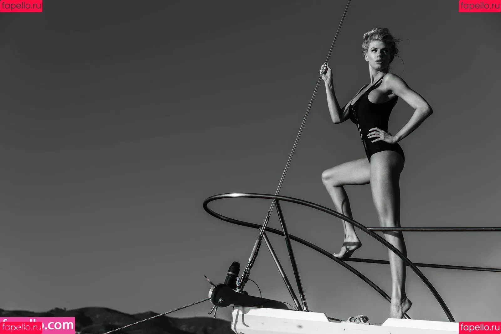 Charlotte McKinney Onlyfans Photo Gallery 