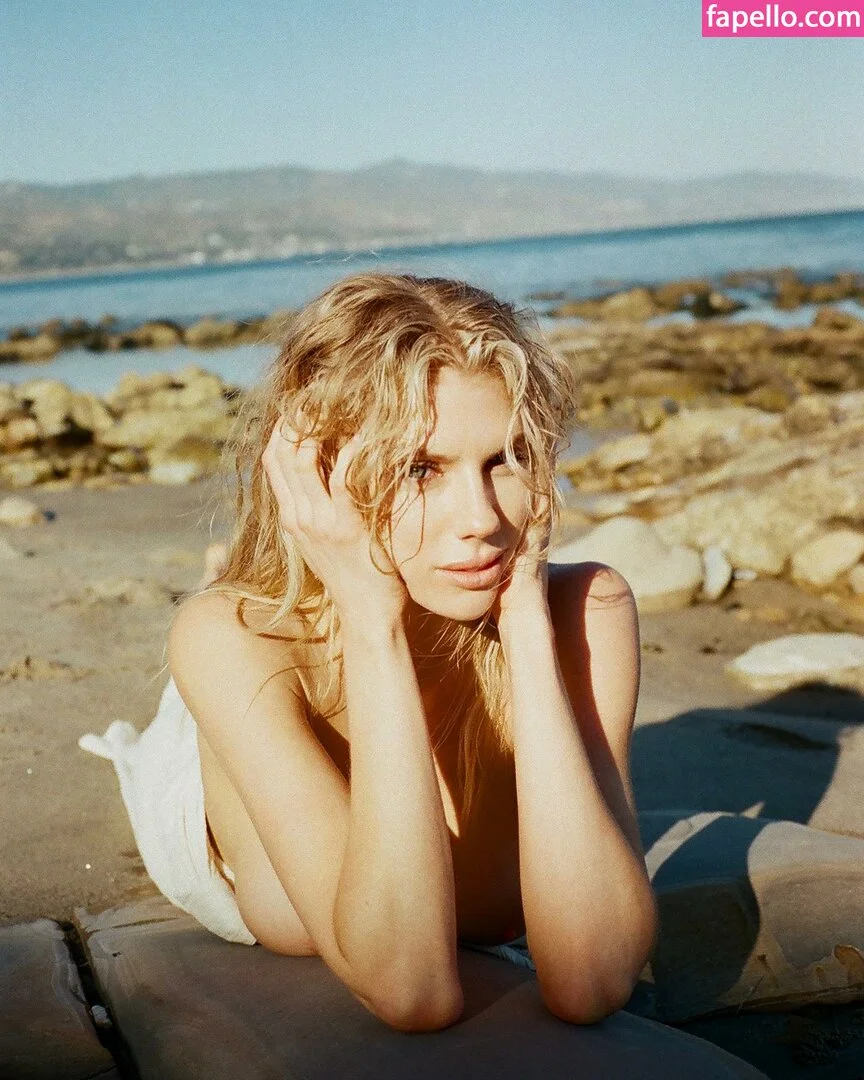 Charlotte McKinney Onlyfans Photo Gallery 