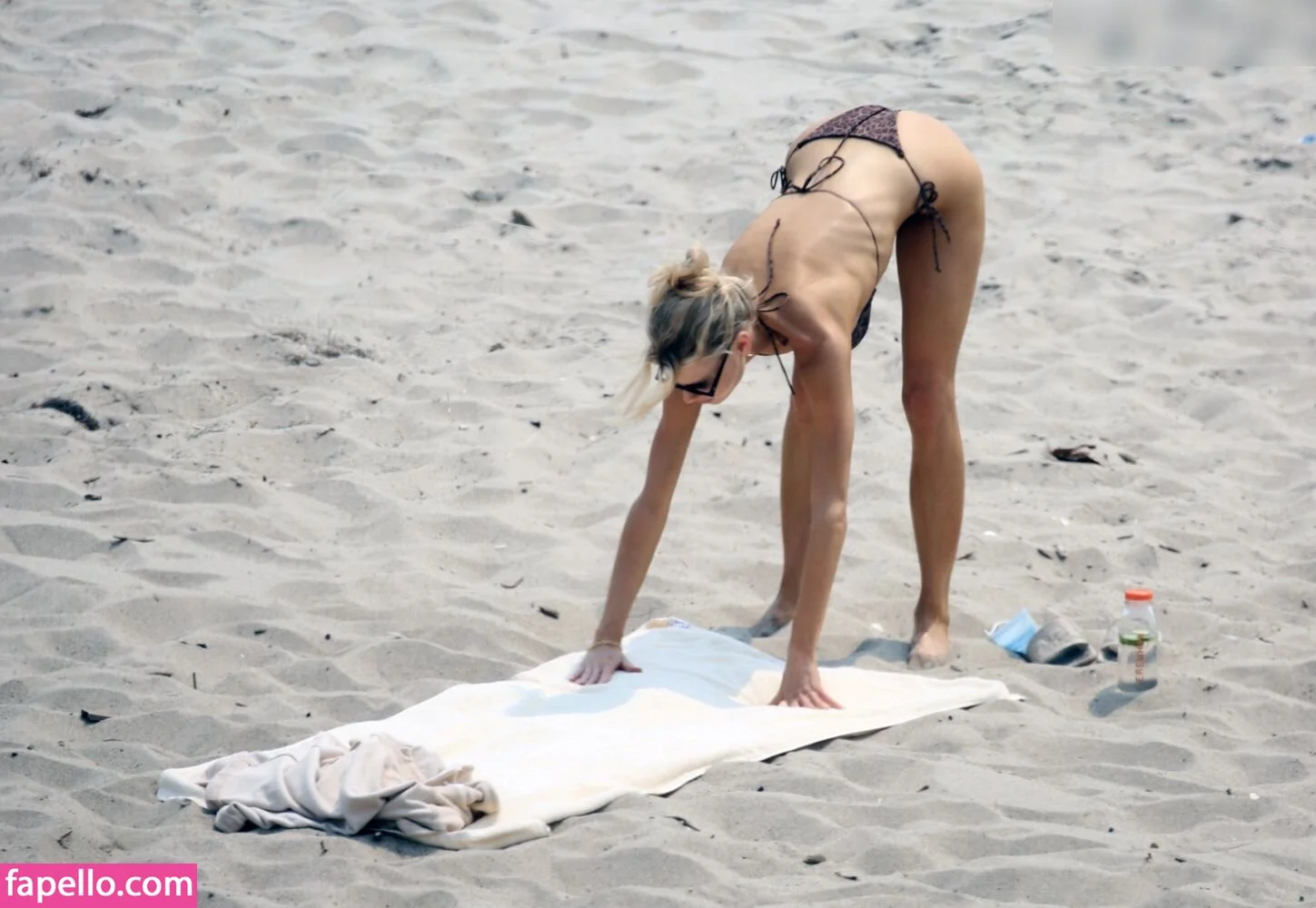 Charlotte McKinney Onlyfans Photo Gallery 