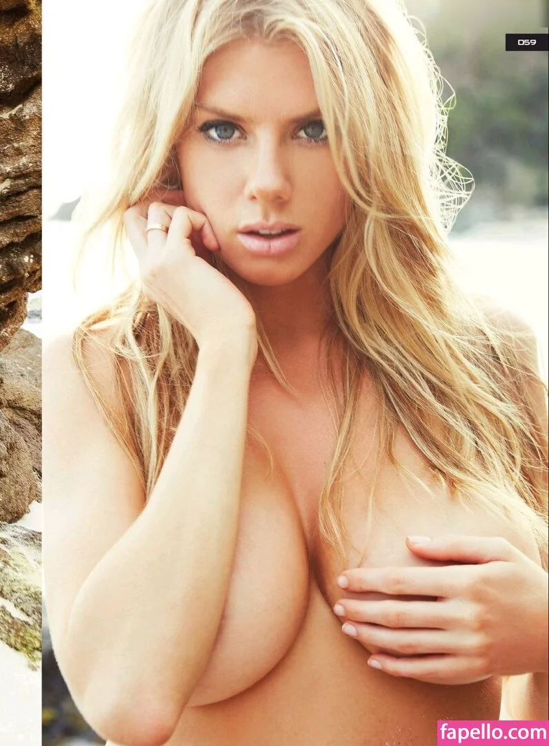 Charlotte McKinney Onlyfans Photo Gallery 