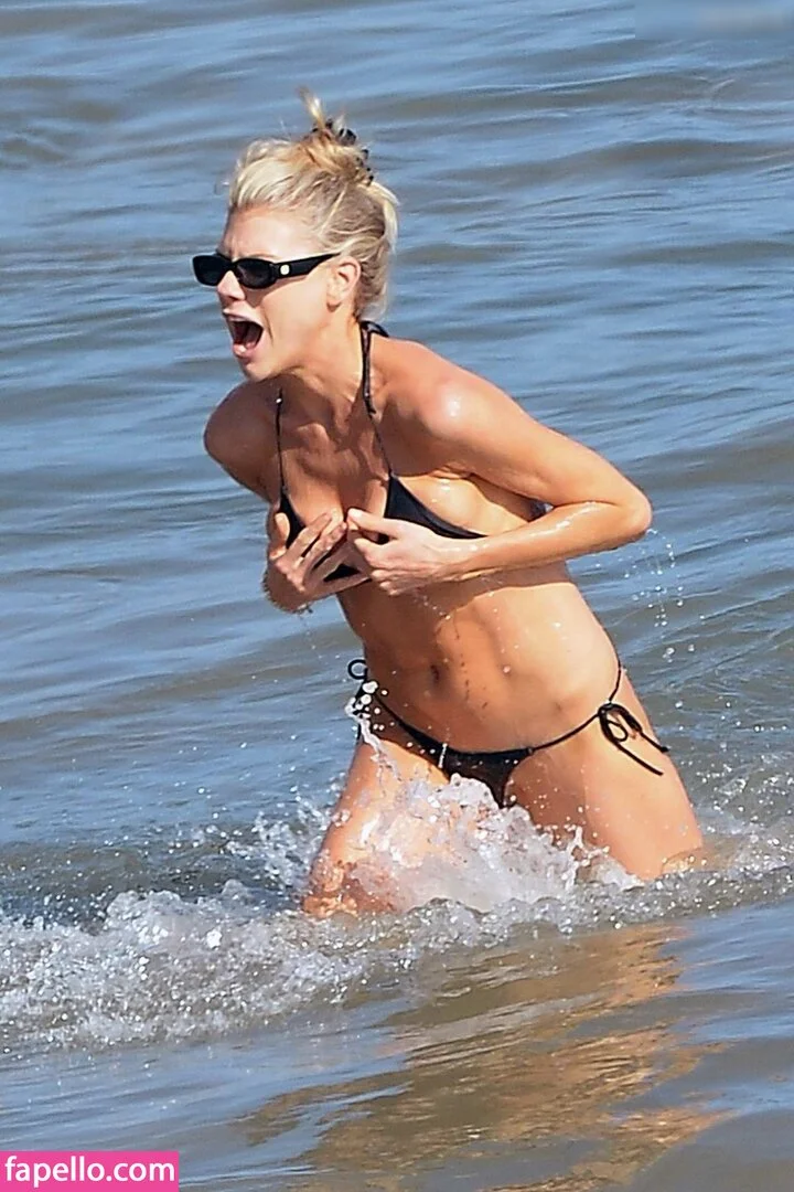 Charlotte McKinney Onlyfans Photo Gallery 