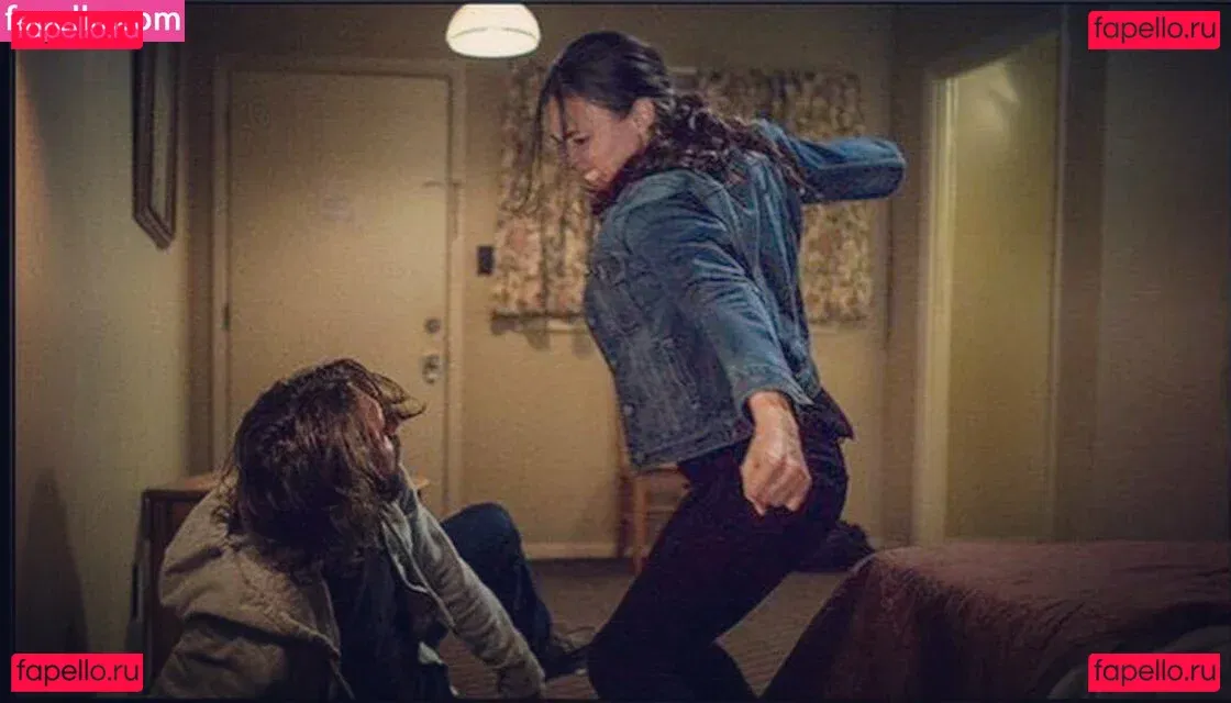 Trieste Kelly Dunn Onlyfans Photo Gallery 